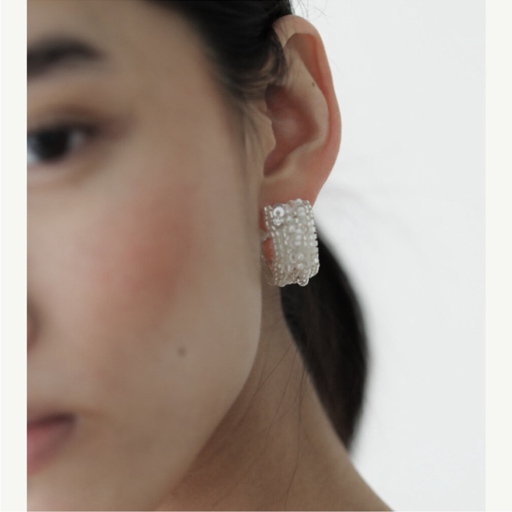 NWOT A.B. Ellie Clara Beaded White Hoop Earrings